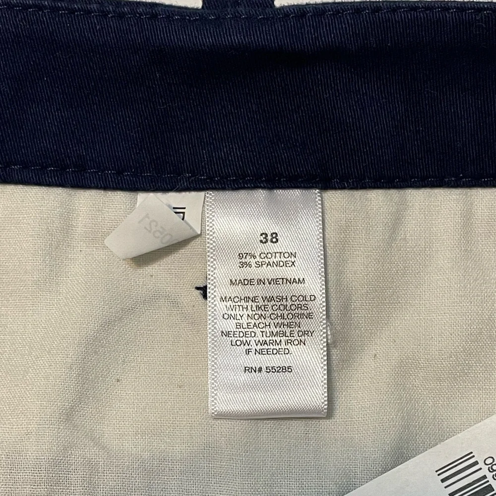 Express Classic Fit Stretch Shorts Mens Size 38 Plain Navy Blue, NWT
